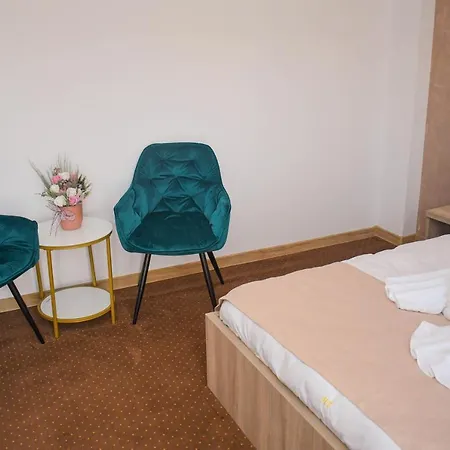 Casa Topaz Mamaia Nord Guest house *