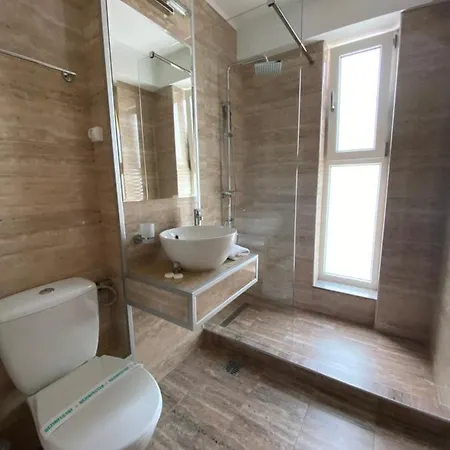 Casa Topaz Mamaia Nord Guest house
