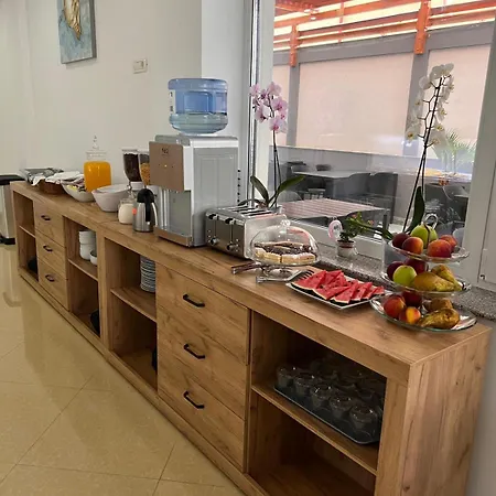 Casa Topaz Mamaia Nord Guest house *