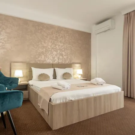בית הארחה Topaz Mamaia Nord Năvodari